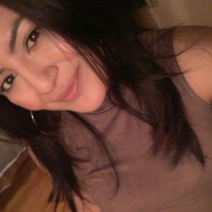 Meet your Posher, Yameli